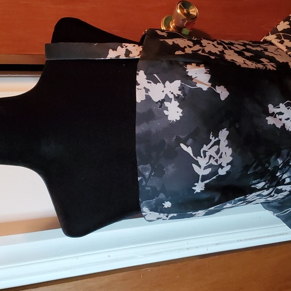 H&M Dress - Picture 3 of 7